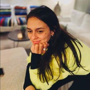 Meet your Posher, Bianca